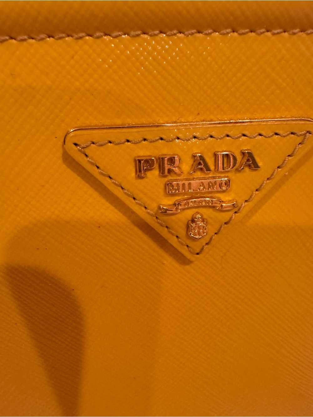 Prada BN2535 Galleria Saffiano Vernice Tote in Girasole Yellow with double COA! - Picture 3 of 16